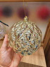 Bola trabalhada champanhe 15cm