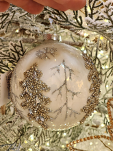 Pendente ornamento vidro soprado bola branca e prata 10cm